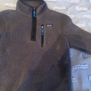 Gray fuzzy Patagonia boys jacket